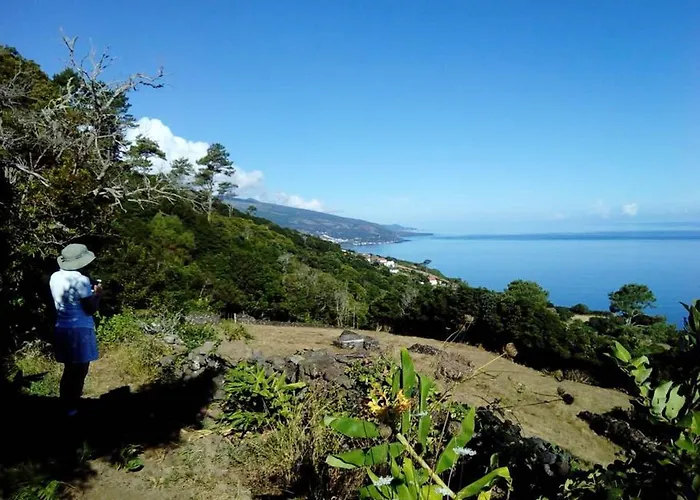 Semesterbostad House With Sea View In Santo Amaro, 212 Sq M, Terrace *