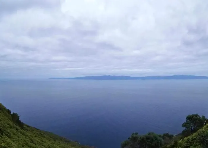 Semesterbostad House With Sea View In Santo Amaro, 212 Sq M, Terrace *