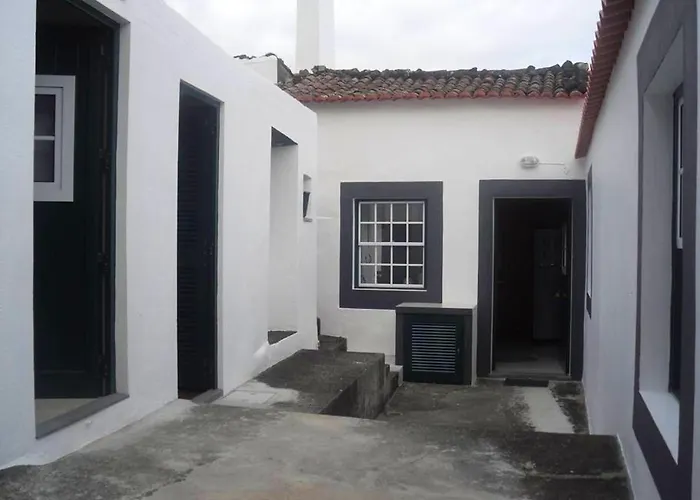 House With Sea View In Santo Amaro, 212 Sq M, Terrace