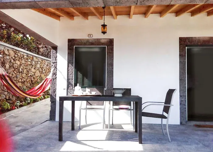 House With Sea View In Santo Amaro, 212 Sq M, Terrace