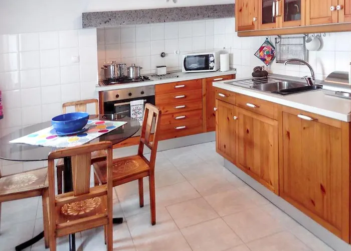 Semesterbostad House With Sea View In Santo Amaro, 212 Sq M, Terrace