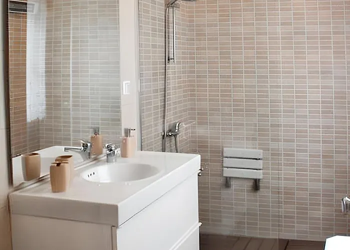 Semesterbostad House With Sea View In Santo Amaro, 212 Sq M, Terrace *