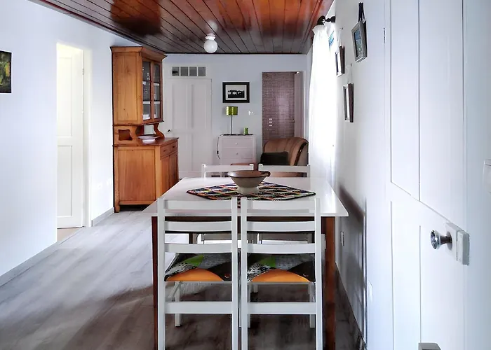 Semesterbostad House With Sea View In Santo Amaro, 212 Sq M, Terrace Santo Amaro (Azores)