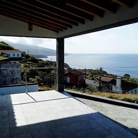 House With Sea View In Santo Amaro, 212 Sq M, Terrace Santo Amaro (Azores)