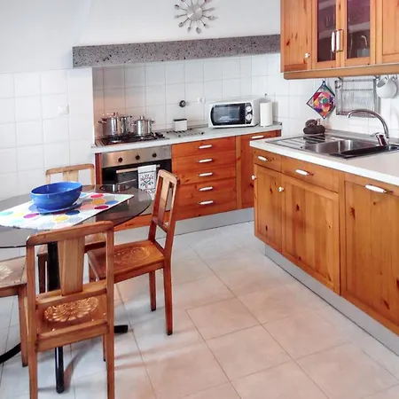 House With Sea View In Santo Amaro, 212 Sq M, Terrace Prázdninový dům