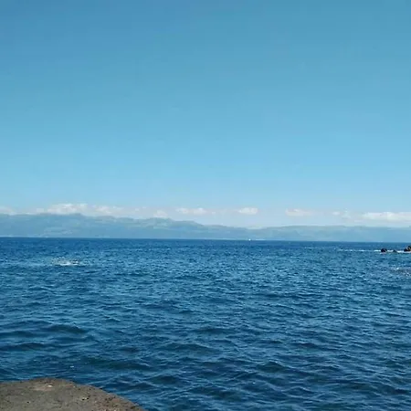 House With Sea View In Santo Amaro, 212 Sq M, Terrace Santo Amaro (Azores)