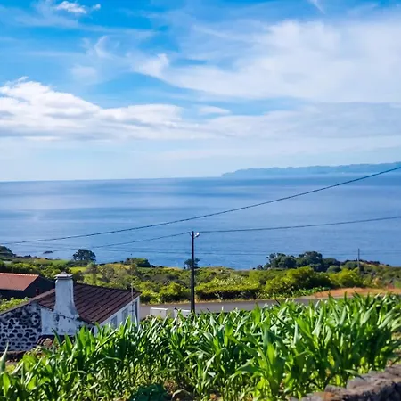 House With Sea View In Santo Amaro, 212 Sq M, Terrace Santo Amaro (Azores)