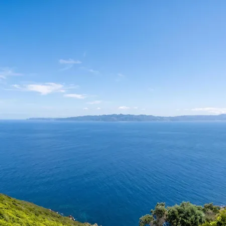 House With Sea View In Santo Amaro, 212 Sq M, Terrace Santo Amaro (Azores)